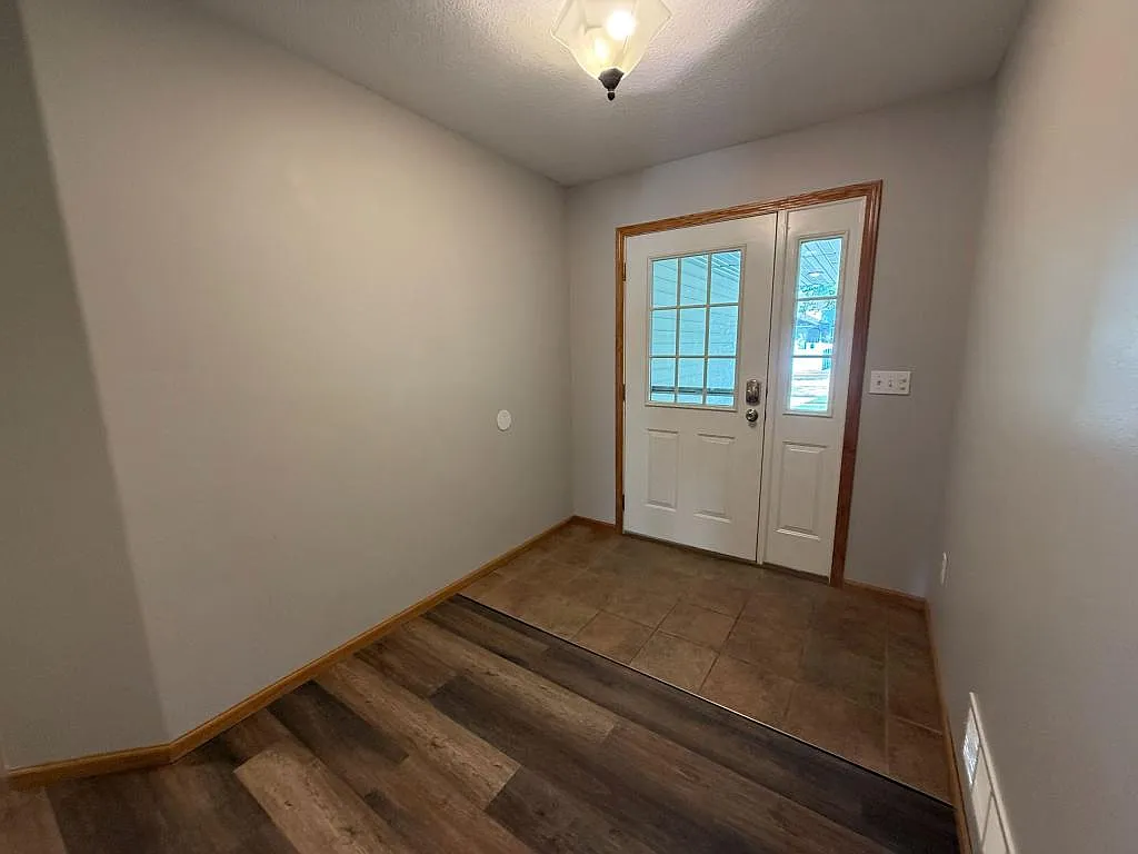 803 Pheasant Run Road — Photo 4