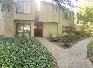 1137 Vanderbilt Way, Sacramento, CA 95825