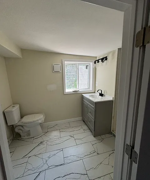 918 King St — Photo 19