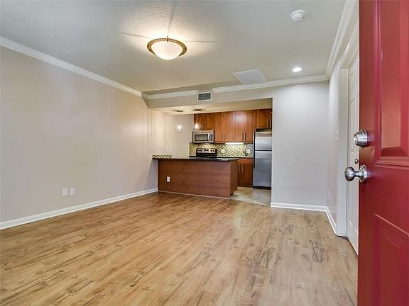 3rd image of 7685 Northcross Dr Unit 721