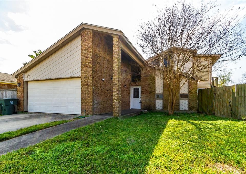 1st image of 26 Campeche Cir