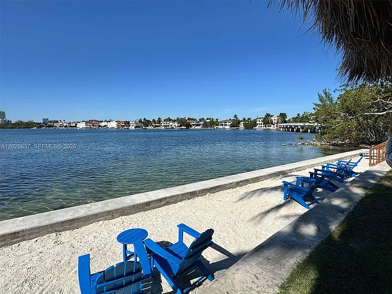 2 Grove Isle Dr #B1706 — Photo 34