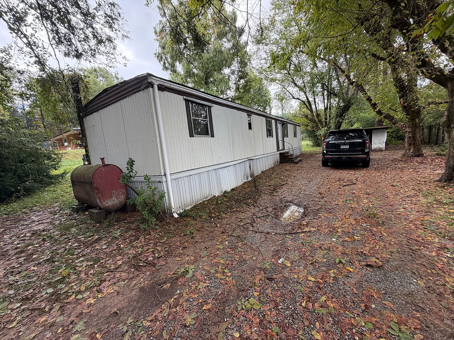 1 bed, 1.0 bath, 800 sqft, $1,195 — Photo 2