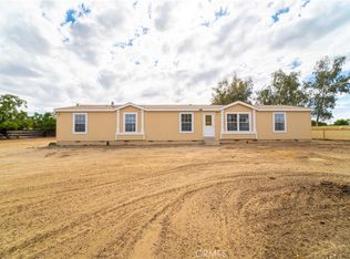 31433 Meadow Blossom Rd, Nuevo, CA 92567