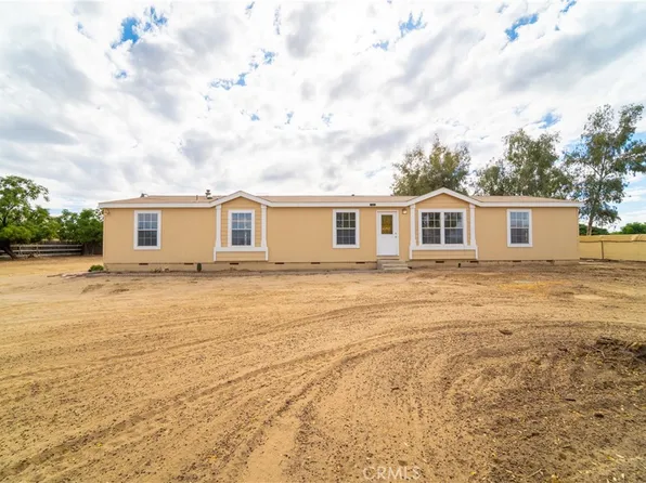 31433 Meadow Blossom Rd, Nuevo, CA 92567
