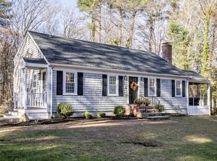 26 Oak Ridge Ln, Bridgewater, MA 02324