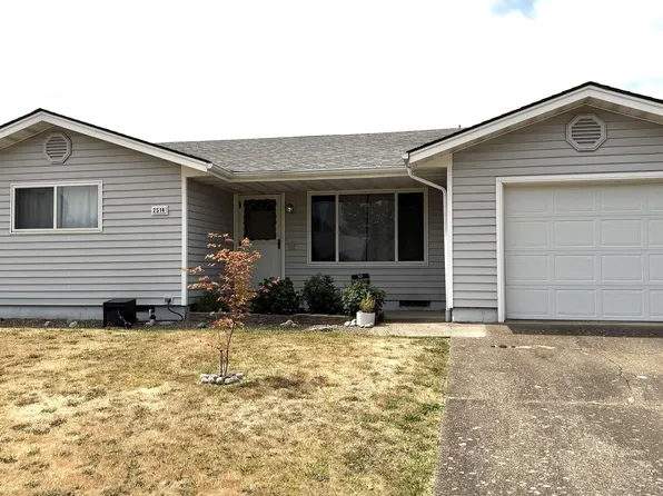 2514 Pine Ln SE, Albany, OR 97322