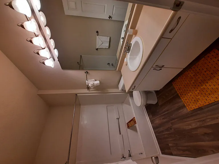 Brassfield Park Apartments — Photo 39