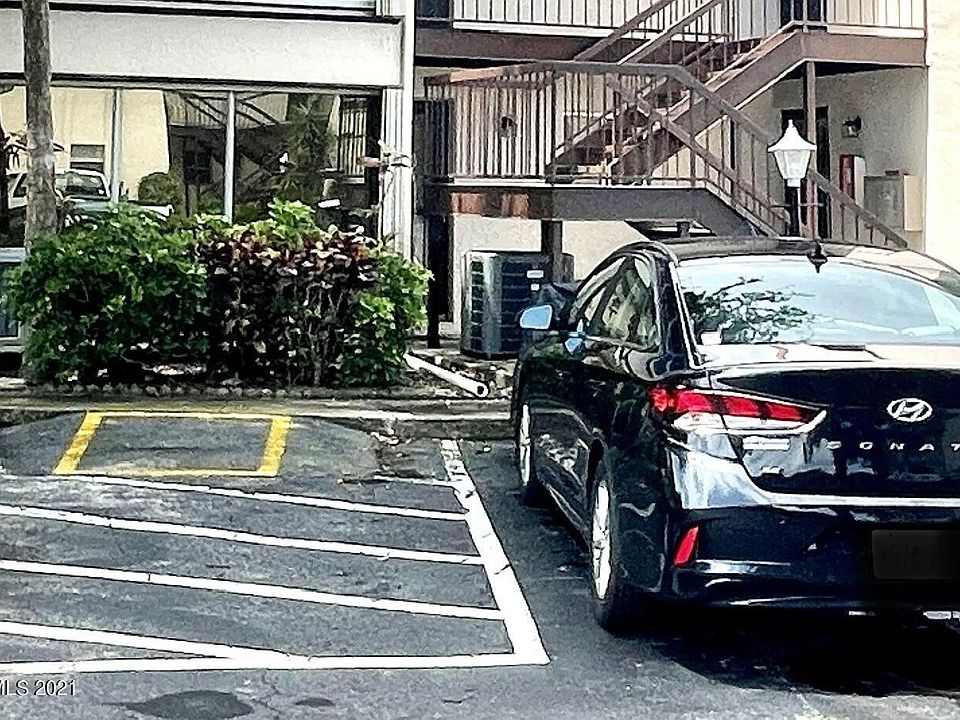 1st image of 2504 Bogey Ln #1-A