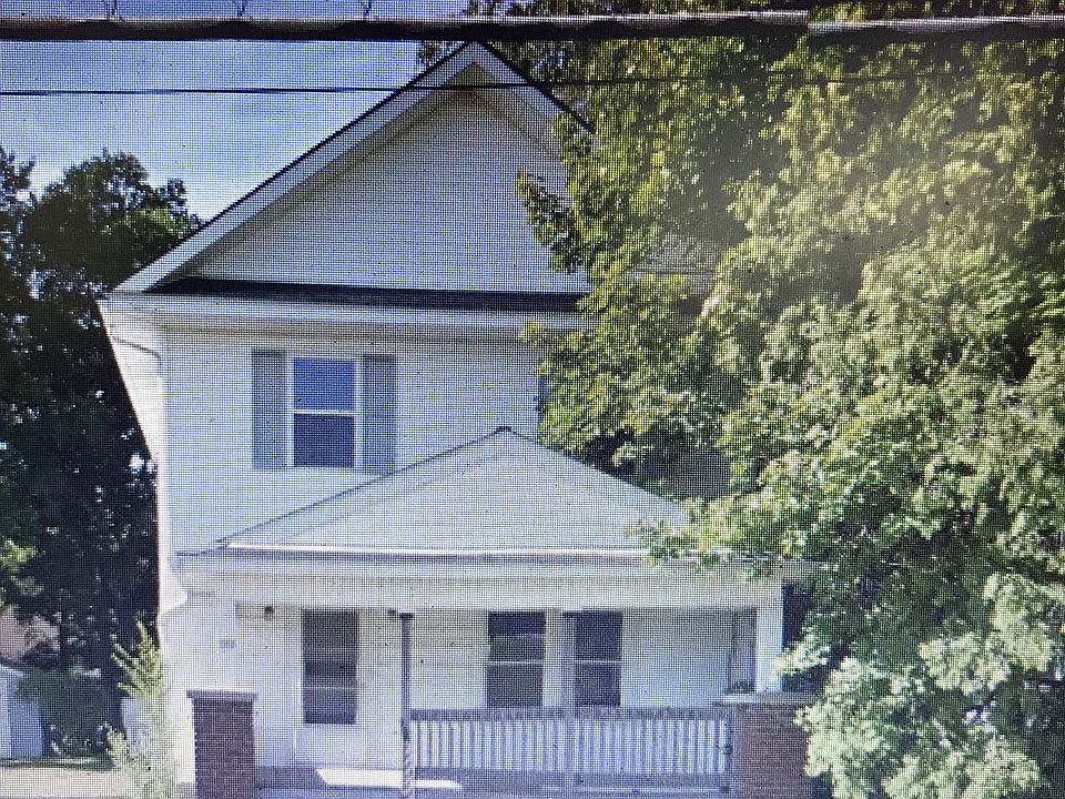 1st image of 1588 Newton St