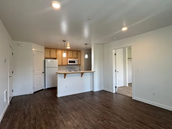 Cambridge Place II, 2249 N Airport Rd #403, Ellensburg, WA 98926