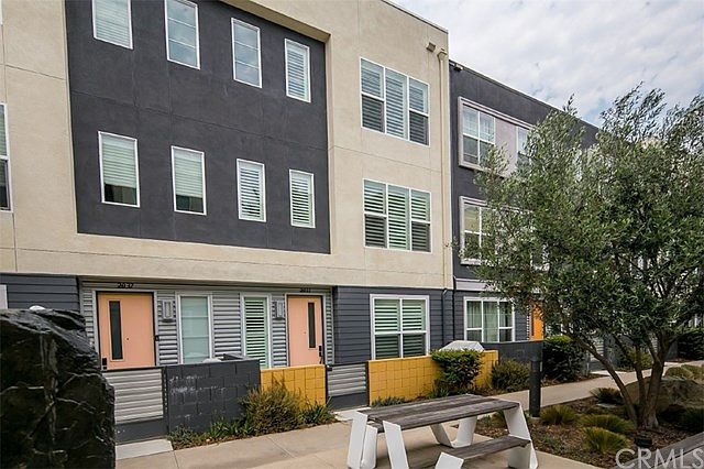 1st image of 2033 W Place Dr