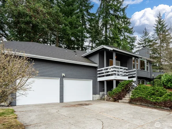 832 NE 202nd Street, Shoreline, WA 98155