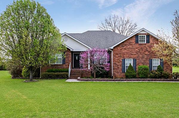 1st image of 294 Farmwood Dr