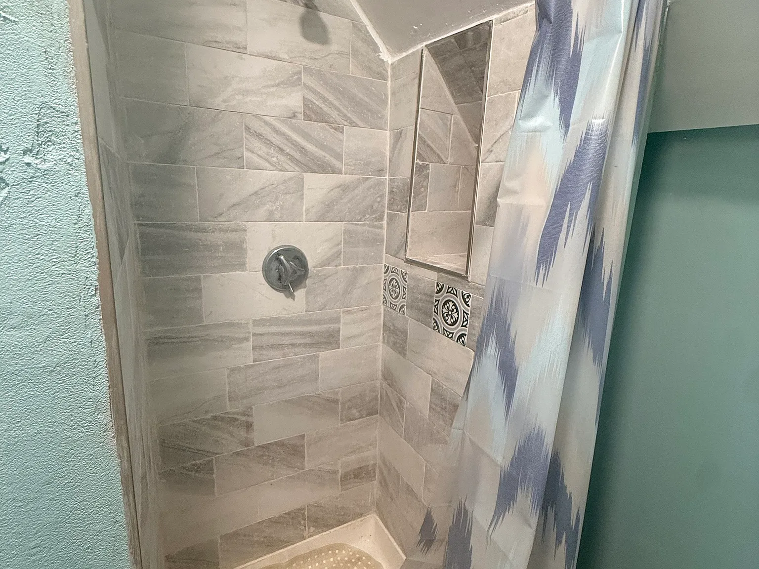 Studio, 1.0 bath, 1694 sqft, $1,400 — Photo 4