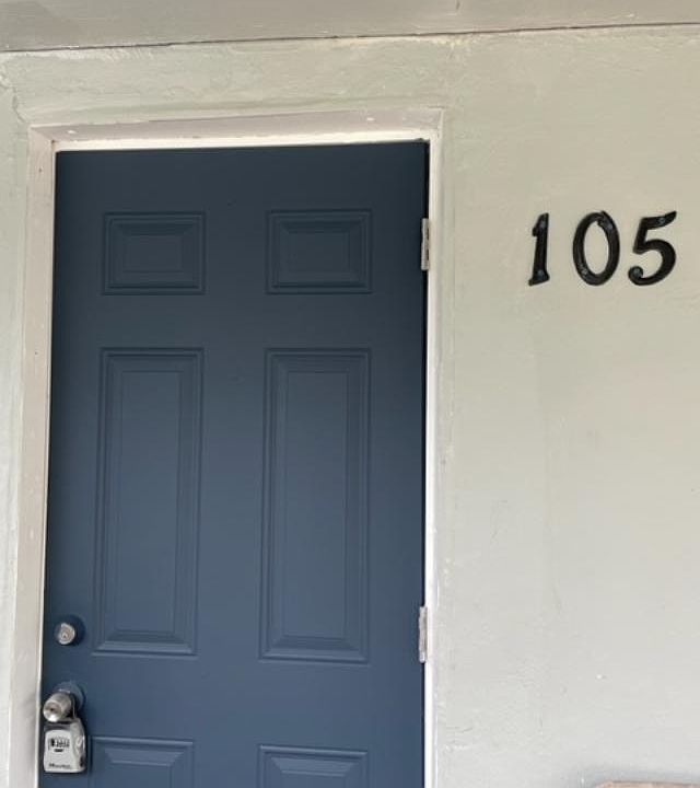 1st image of 162 SW Palm Gln #108
