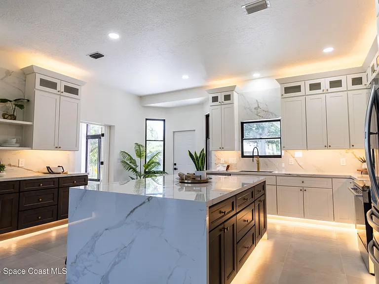 105 Brookhill Dr — Photo 6