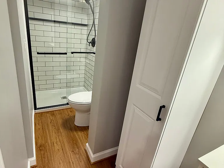 322 Glendale Ct — Photo 31