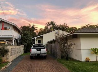 922 Kaipii St, Kailua, HI 96734