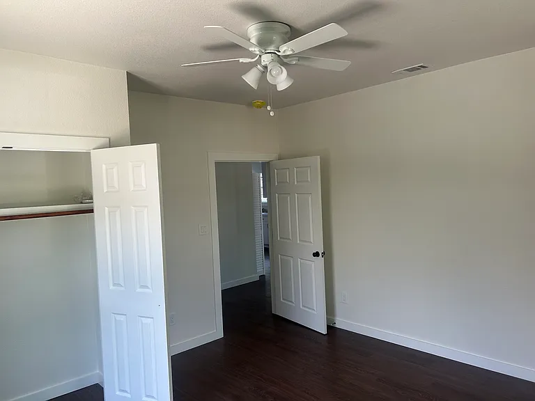 2315 Pearl Ave — Photo 13