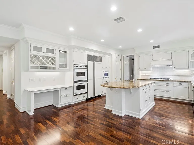15 Jupiter Hills Dr — Photo 8
