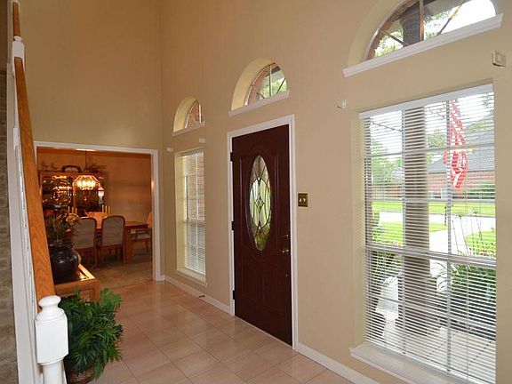 5th image of 4514 Pine Breeze Dr