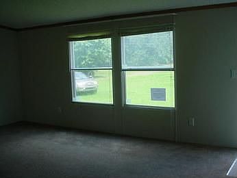 2nd image of 427 Cracker Ln
