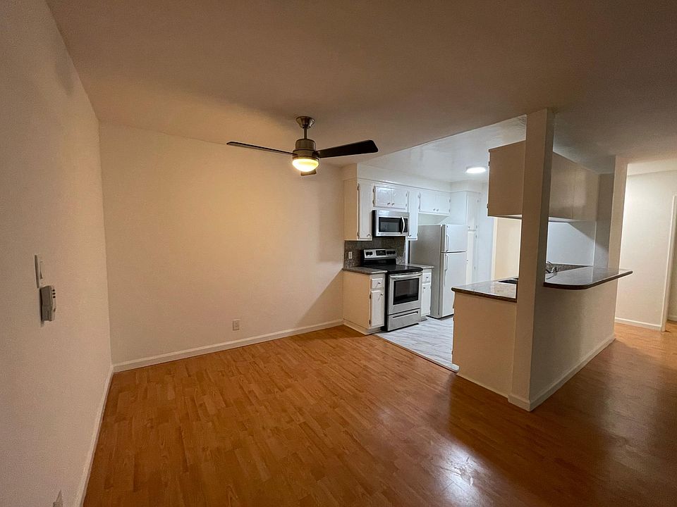 1st image of 11744 Darlington Ave APT 103