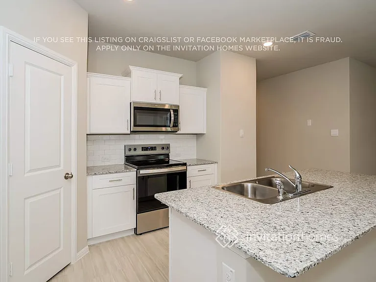 437 Blanco Dr — Photo 6