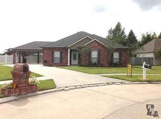 247 Woodwind Dr, Houma, LA 70360