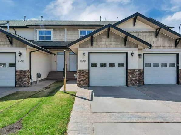 345 N Addington Dr, Red Deer, AB T4R 3H7