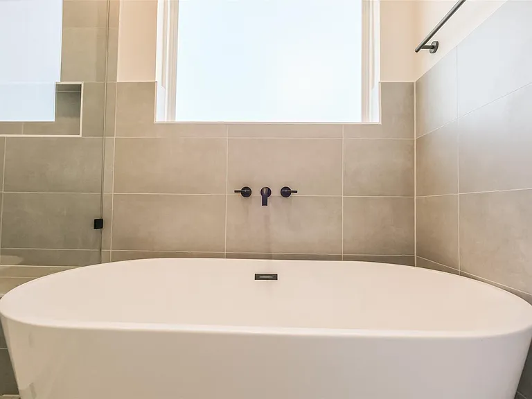 8315 Brecha Ln — Photo 28