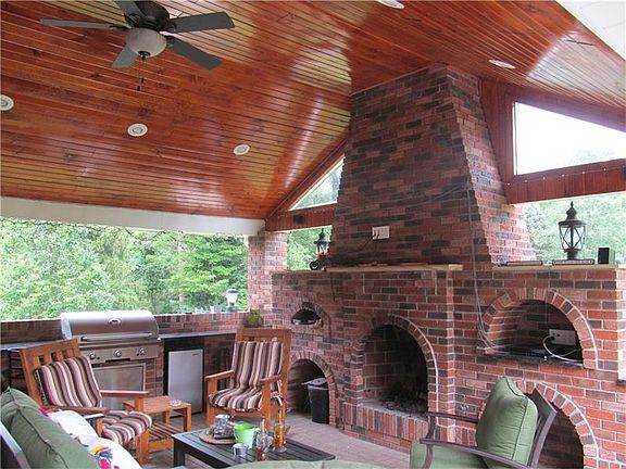 4th image of 108 Mourning Dove Ln