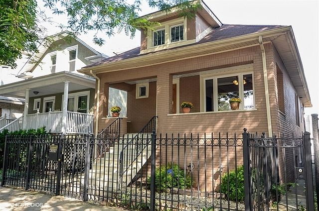 1st image of 4306 W Wrightwood Ave
