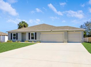 411 SW Doreen St, Pt Saint Lucie, FL 34953