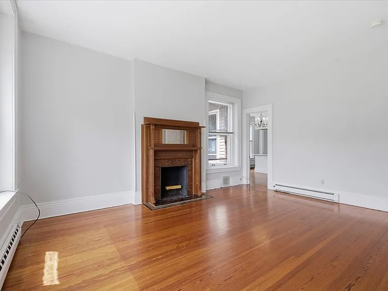 825 Delaware Ave — Photo 9