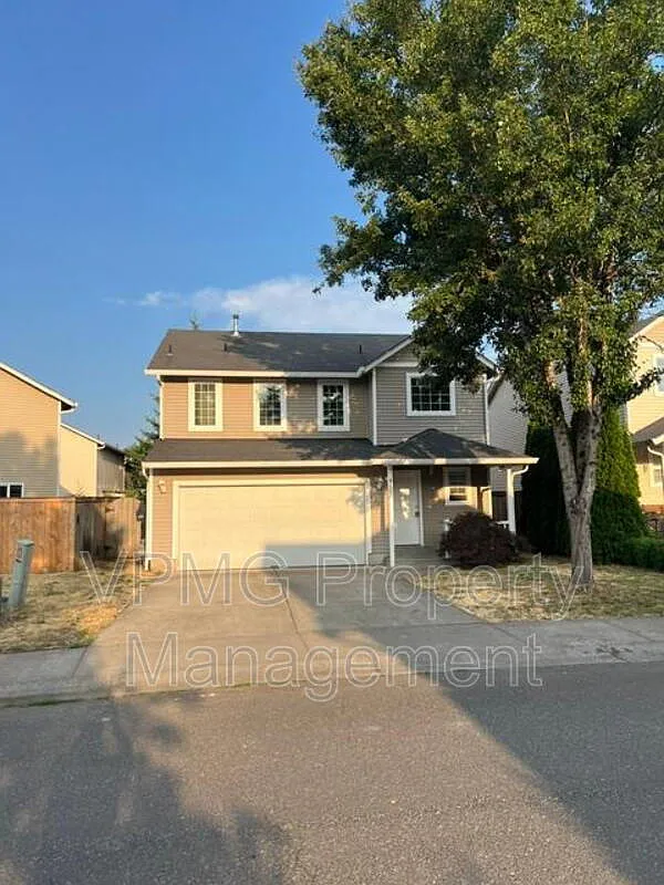 3 bed, 2.0 bath, 1525 sqft, $2,595 — Photo 1