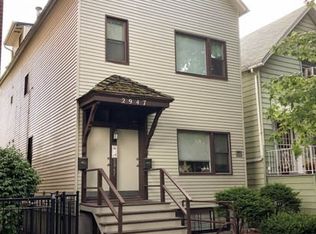 2947 N Racine Ave, Chicago, IL 60657