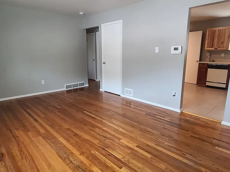 723 Kingsley Dr — Photo 13