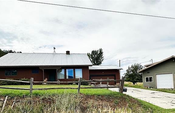 2nd image of 42638 Zeldenthuis Road