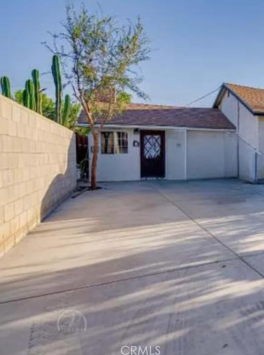37 Garden Dr