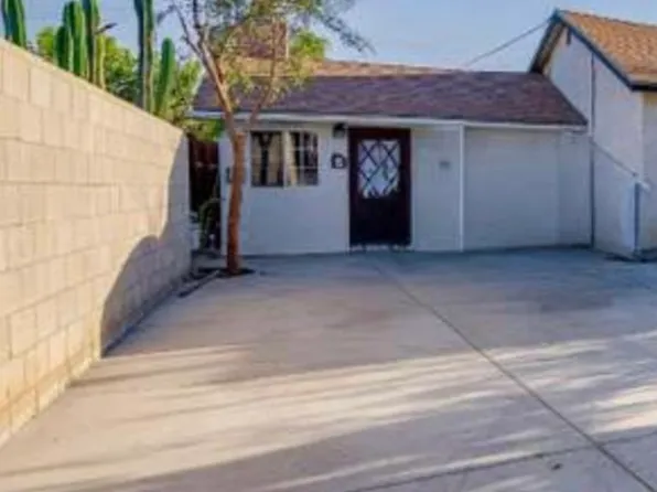 37 Garden Dr, Bakersfield, CA 93307