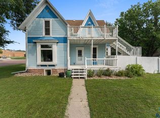 626 N Main St, Canton, SD 57013