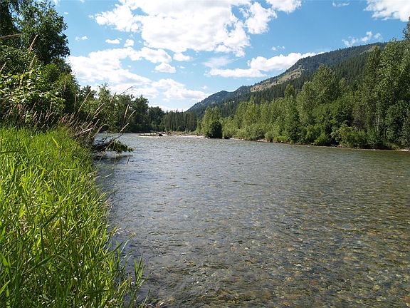 4th image of River Stone Rd