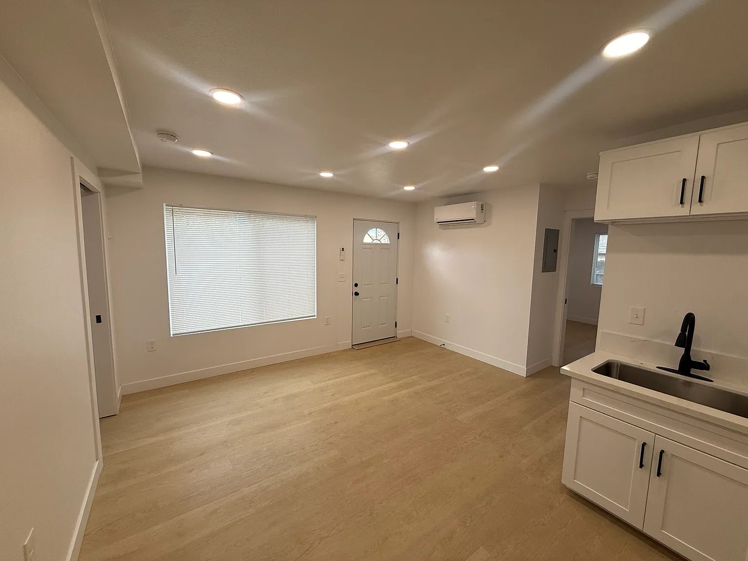 2 bed, $2,695 — Photo 3