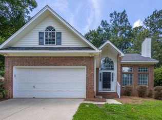 26 Groves Wood Ct, Columbia, SC 29212