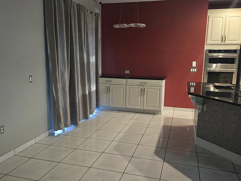 3066 Bay Laurel Cir N — Photo 5