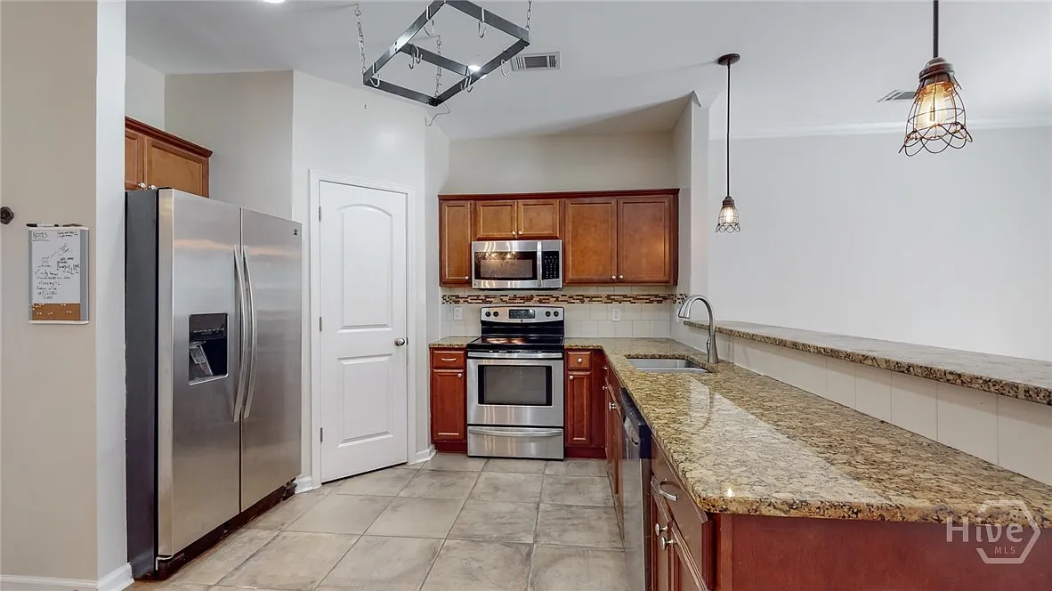 Building Photo - 440 Cantle Dr