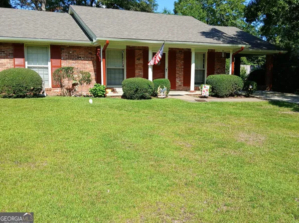 1015 S 13th Ave, Lanett, AL 36863