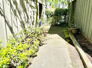 3815 12th Ave W, Seattle, WA 98119